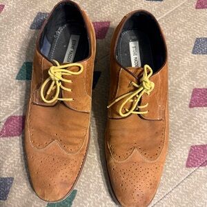 Steve Madden Tan Oxford Shoes with Yellow Laces